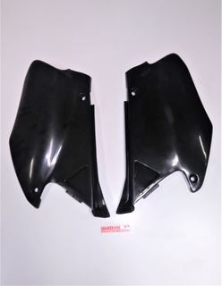 Immagine di tabelle laterali honda cr 125 2000/2001